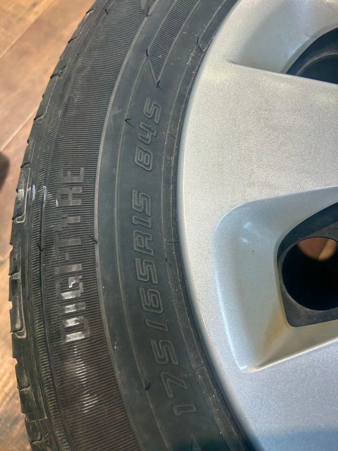 直接引取限定】h14200 ダンロップ DIGI-TYRE EC202 175/65R15 2022年製 
