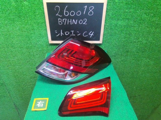 【中古】シトロエン C4 ABA-B7HN02 右テールランプ 98 086 245 80 自社品番260018