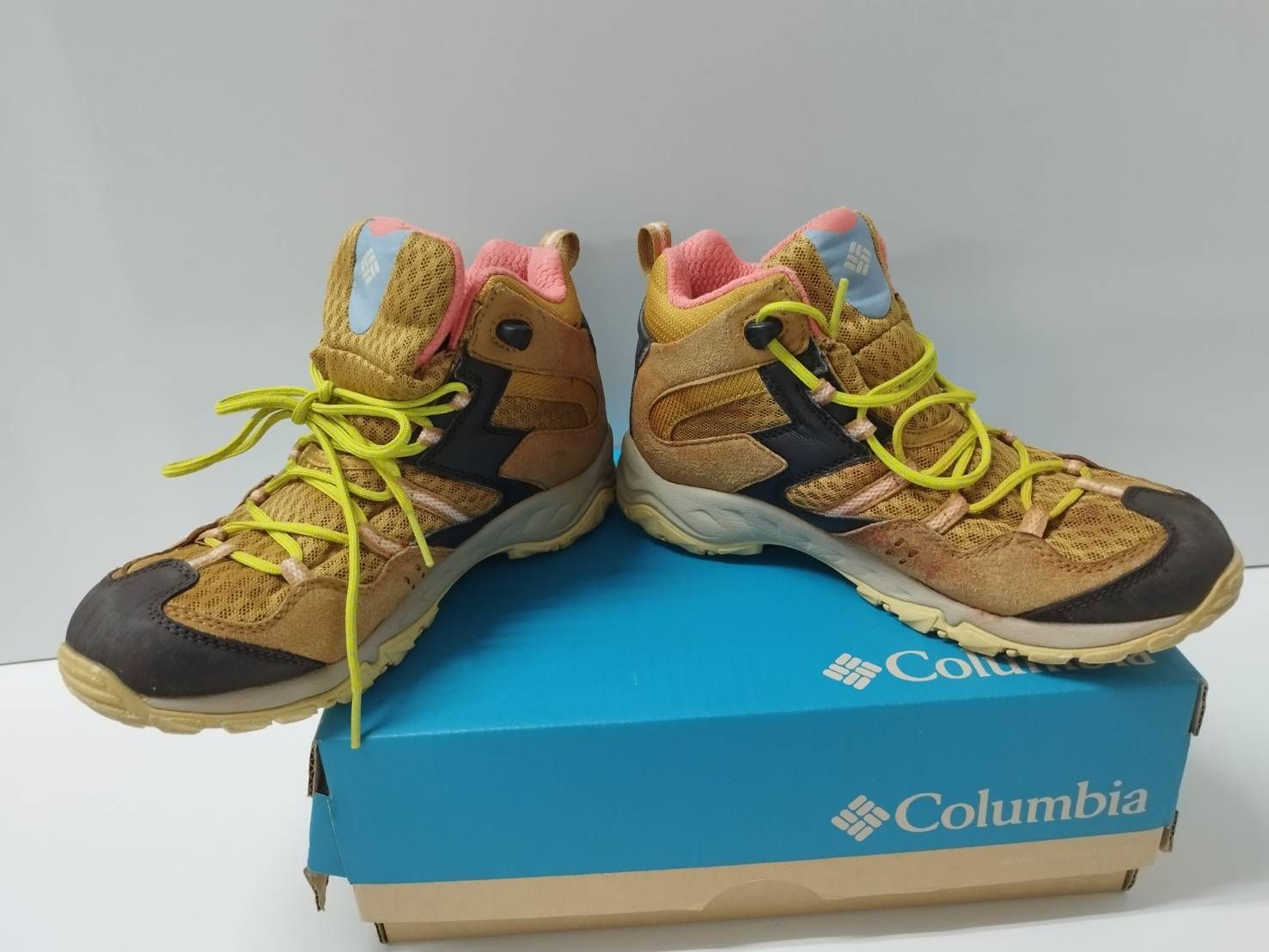 良品】Columbia コロンビア Saber Ⅲ Mid Omni-Tech/登山靴/23.5cm 