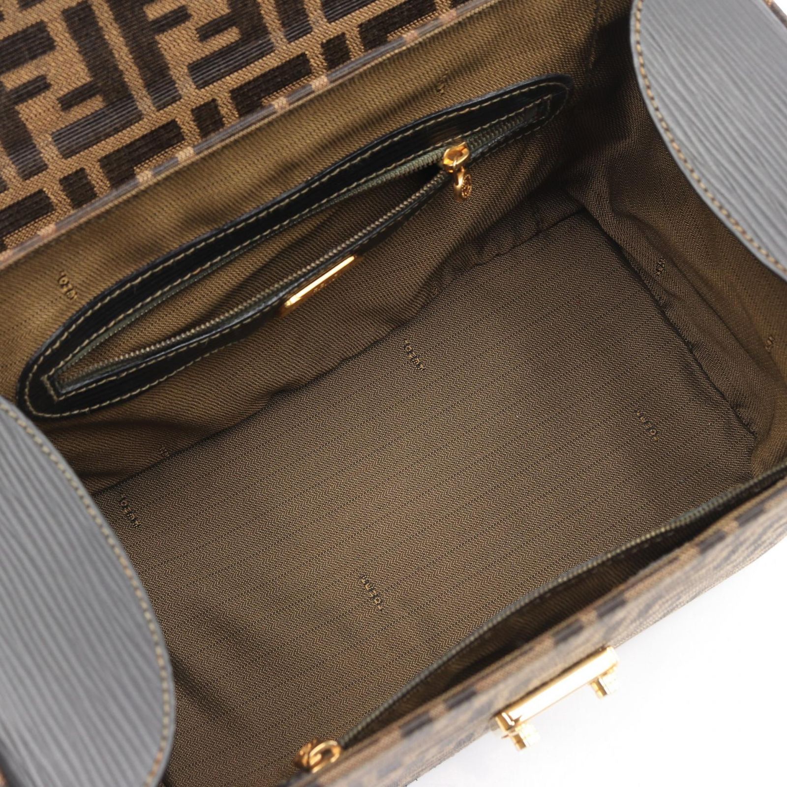 フェンディ FENDI ハンドバッグ ズッカ 2wayバニティ ブラウン フェンディ FENDI ハンドバッグ ズッカ ブラウン/ダークブラウン
