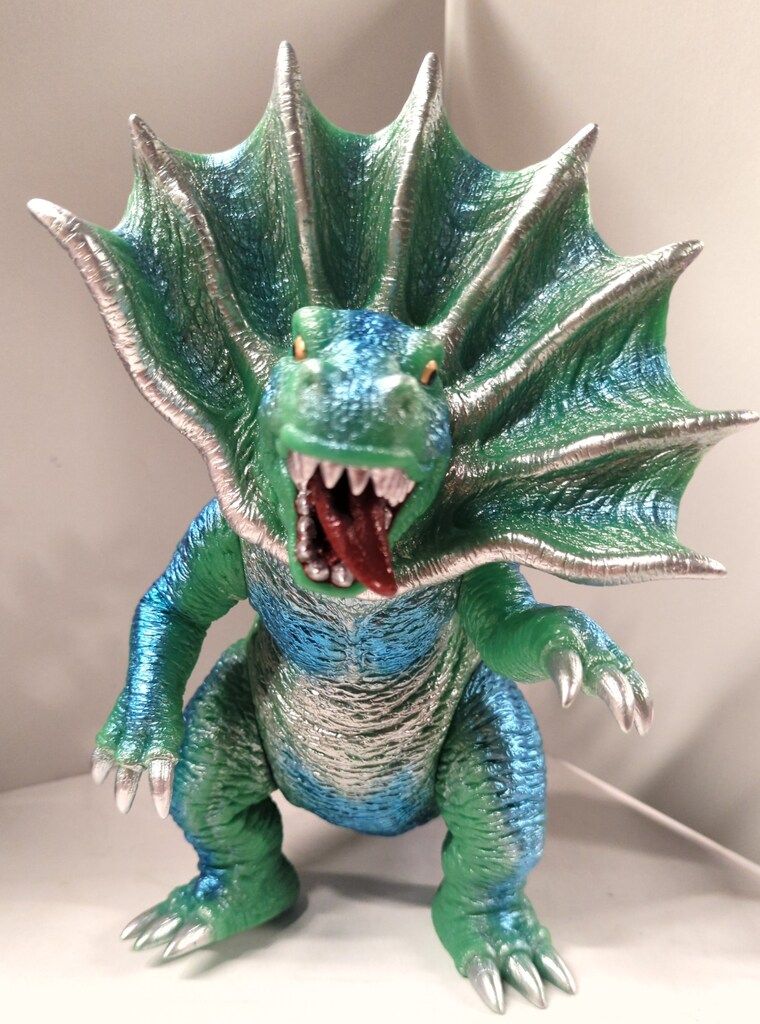 アートストーム/フューチャーモデルズ 楳図かずお版ウルトラマン ジラース レトロVer