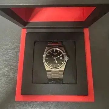 ティソ PRX 40mm クオーツ 黒文字盤