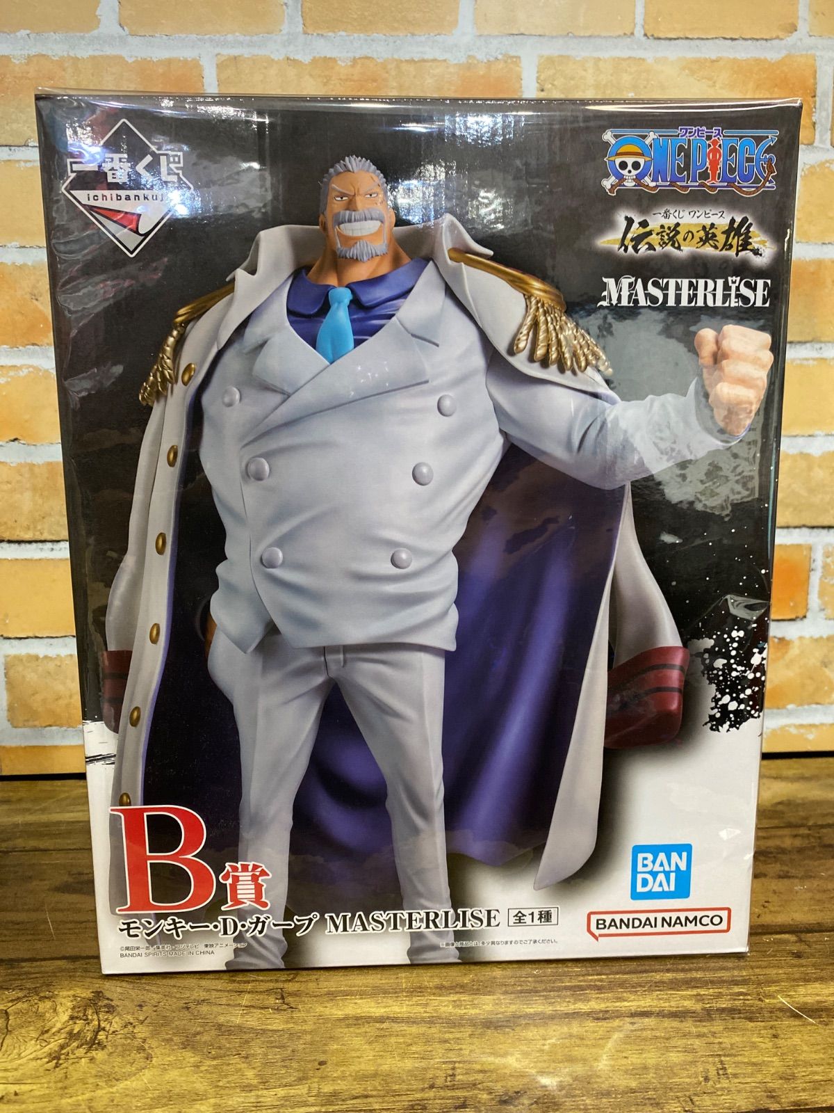 未開封中古品】一番くじ ワンピース 伝説の英雄 B賞 モンキー・D