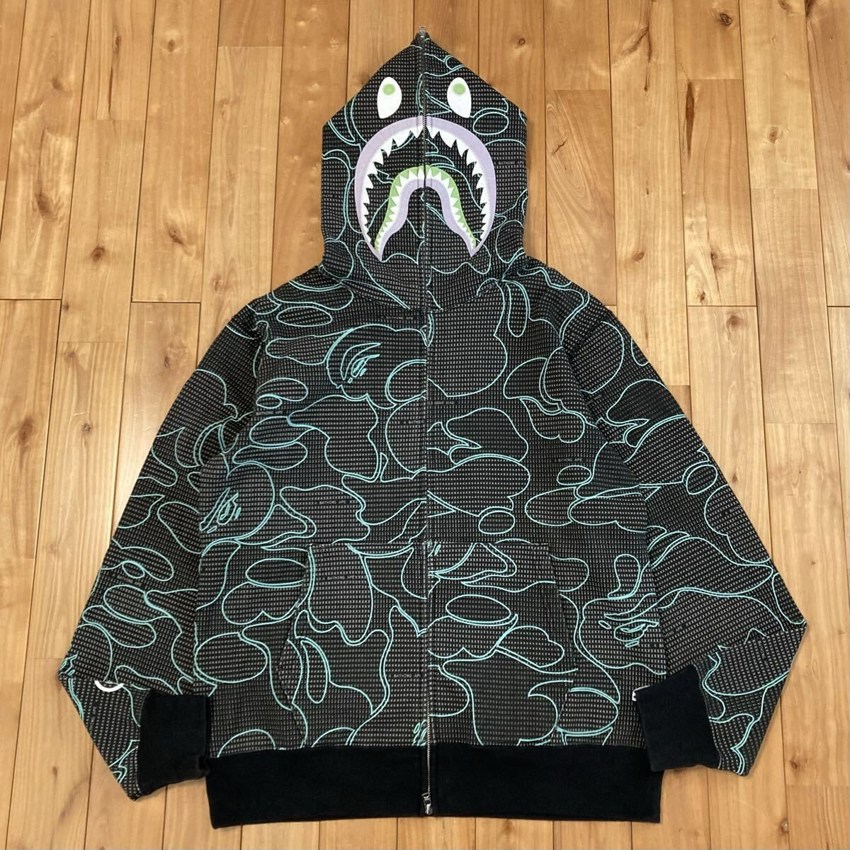 BAPE シャークパーカー CODE ☆蓄光☆ XL TEXT CODE CAMO SHARK FULL ZIP HOODIE a bathing ape
