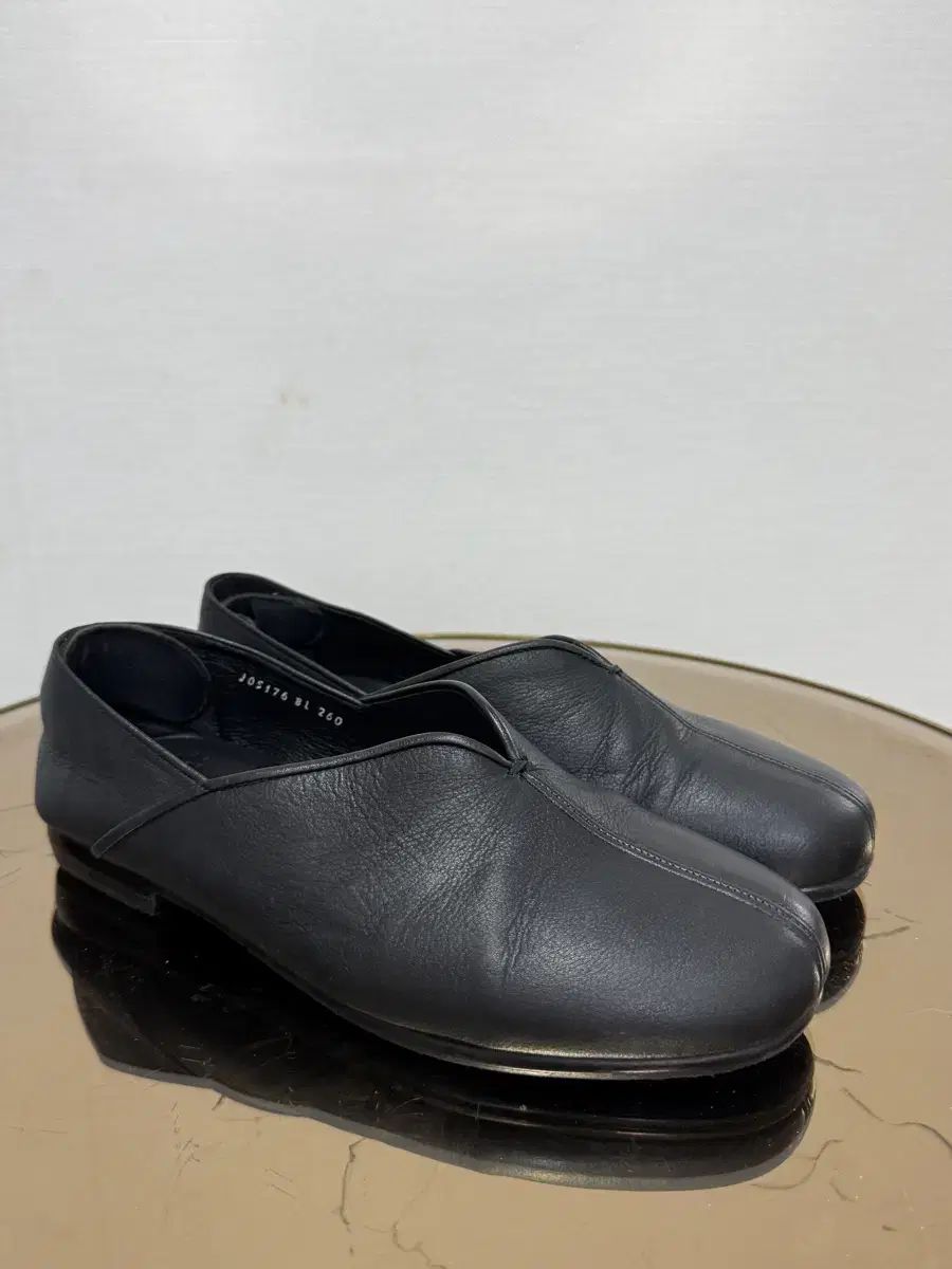 JOSEPH T simon ブラック 260 サイズ 出品