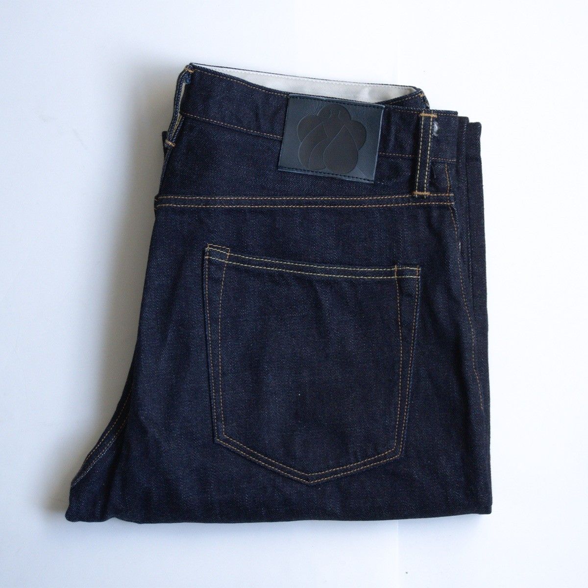美品/濃紺】 桃太郎ジーンズ【#100 STANDARD STRAIGHT 14.7oz】W32