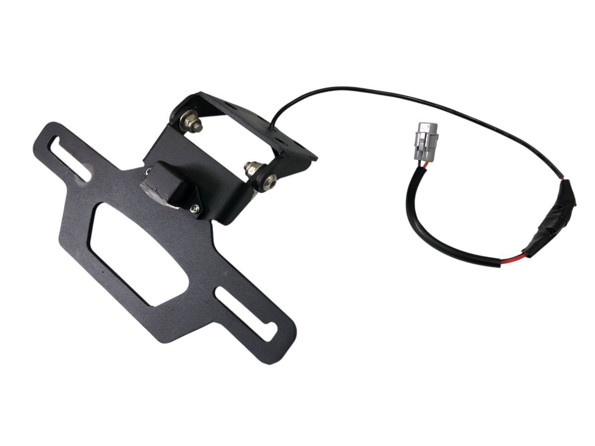 kawasaki　ZX-4RR　ZX-4R　ZX400P　フェンダーレスKIT　ナンバー灯付　破損曲り無し　カスタム　ドレスアップにも（中古）2900-N2631