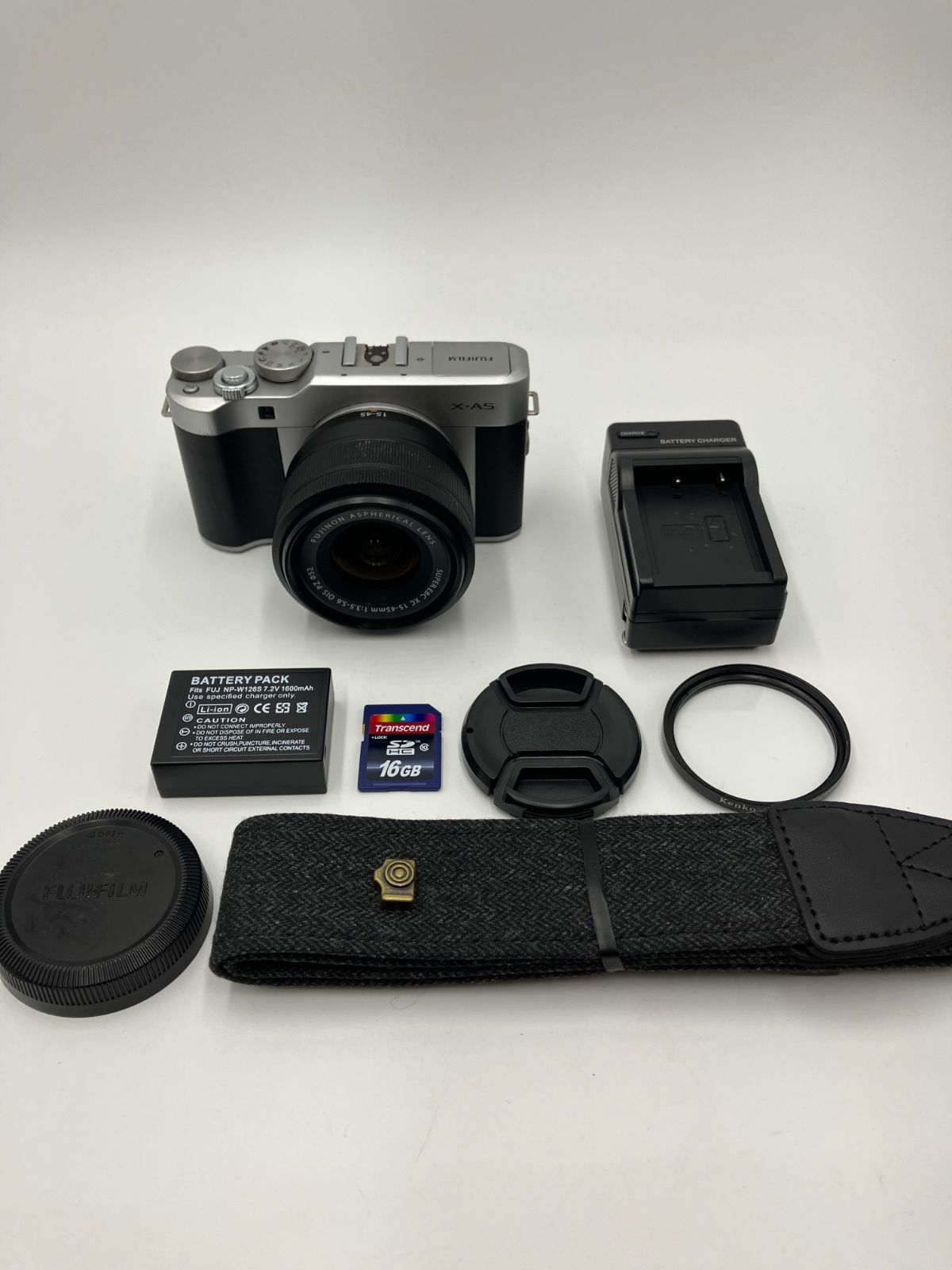 【動作確認済】富士フイルム FUJIFILM X-A5 XC 15-45mm レンズキット シルバー