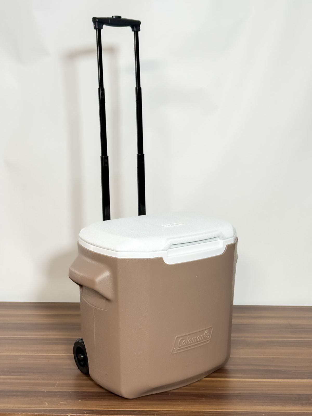 Coleman ホイールクーラー 28QT グレージュ キャリー付き クーラーボックス