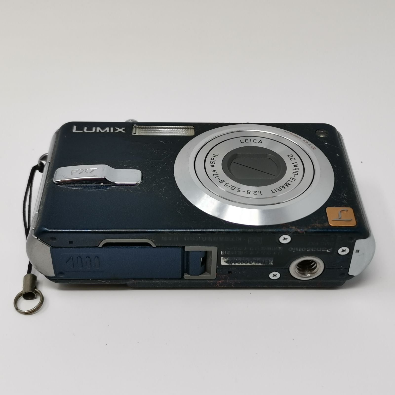 Panasonic LUMIX DMC-FX7 紺色 バッテリーなし ケース付 本体のみ 