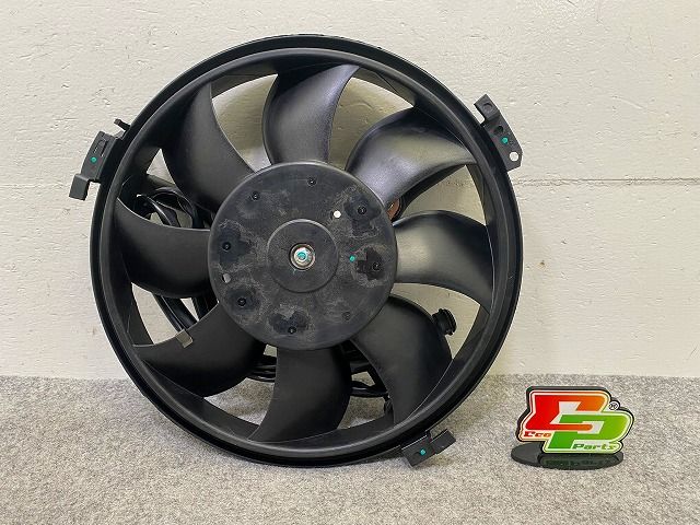 新品!パサート 3B系 社外 電動ファン COOLXPERT 002-60-01182 フォルクスワーゲン(148859)