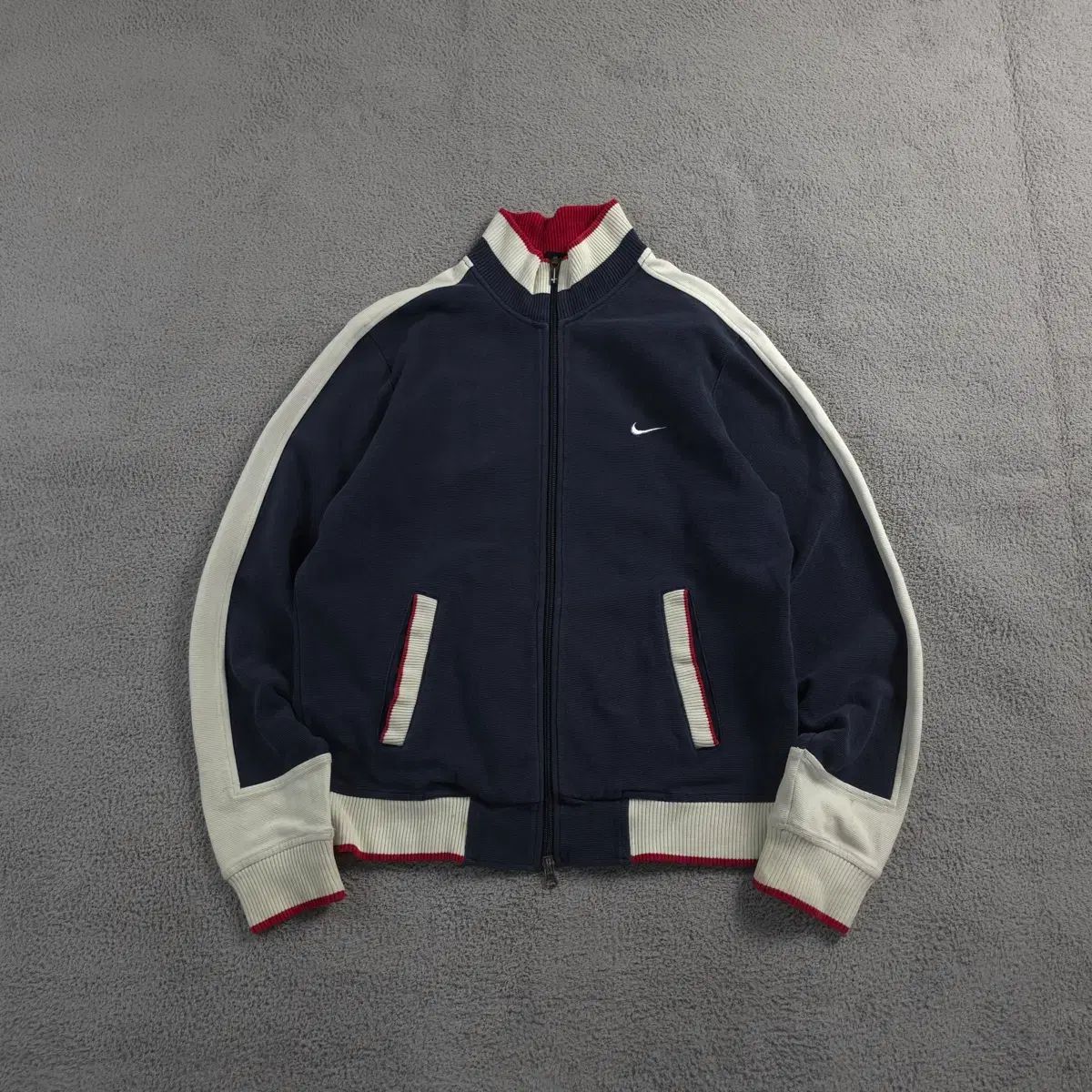 00s NIKE オールドスクール スウッシュ ロゴ デザインテープ トラックジャージ (85)