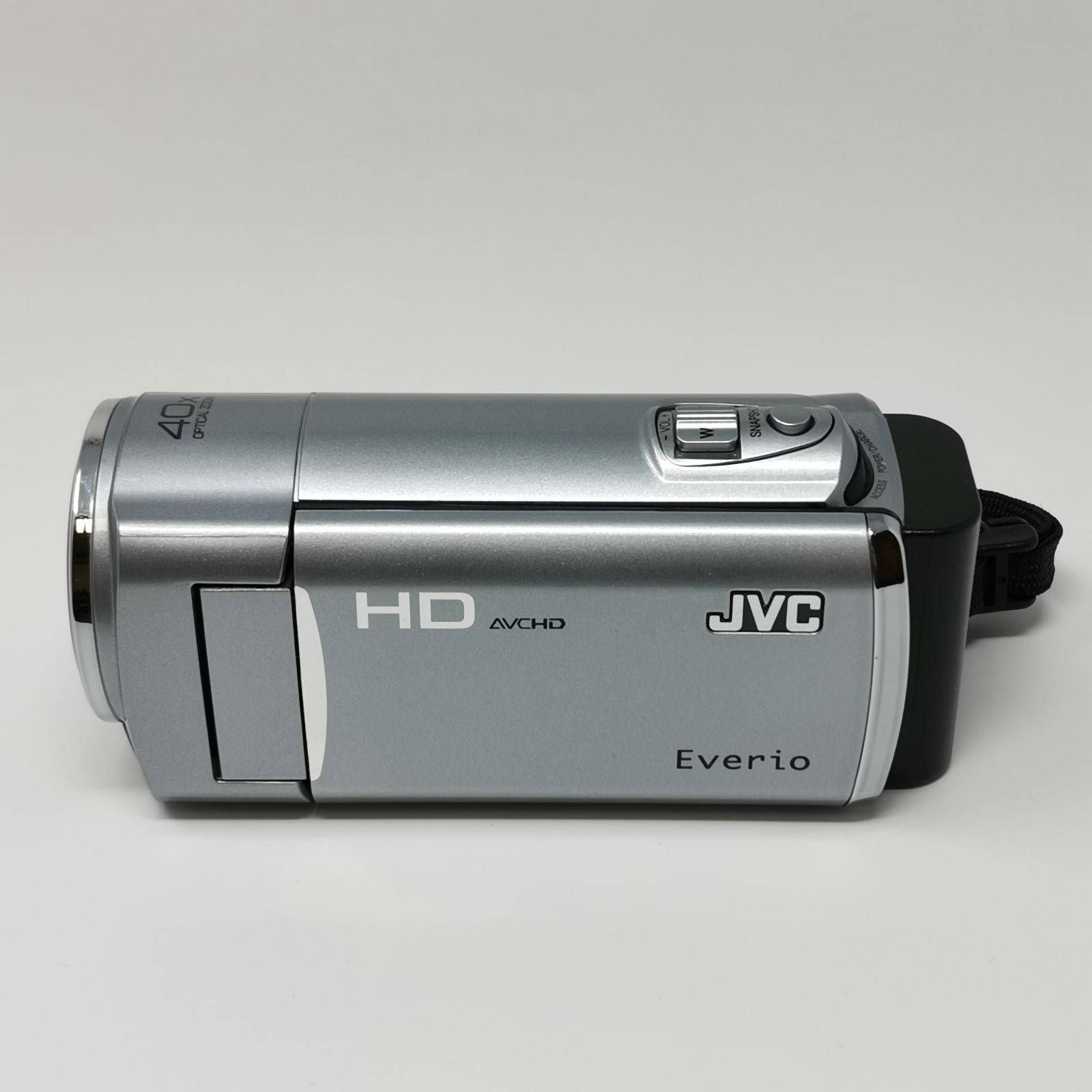 JVC Everio HDビデオカメラ 本体 SDカードなし 充電コード付 動作確認 中古品 管理番号KKVNMKO434