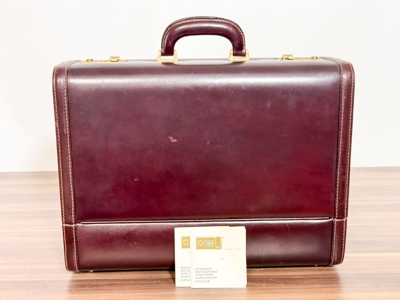 BALLY アタッシュケース レザー ビジネスバッグ ダイヤルロック付