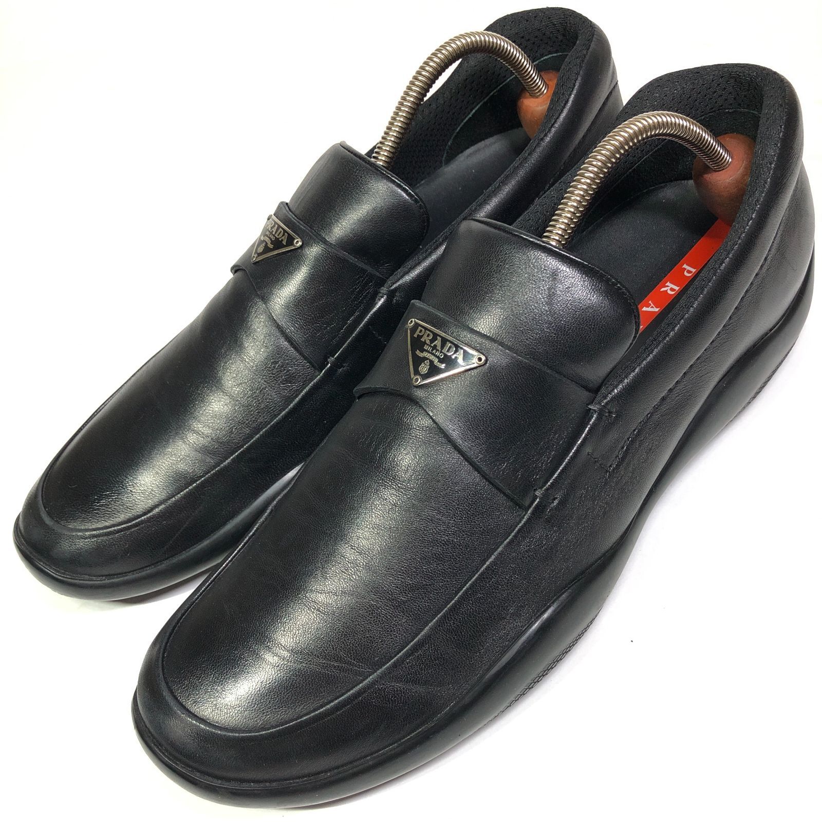 【プラダ】本物 PRADA 靴 25.5cm 三角ロゴプレート ローファー スリッポン ビジネスシューズ トライアングル 黒 レザー メンズ 伊製 6 1/2