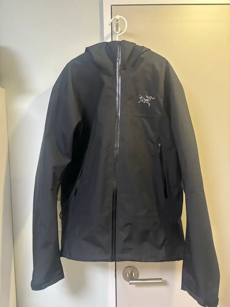ARC'TERYX アークテリクス ベータ ジャケット mサイズ ブラック 出品