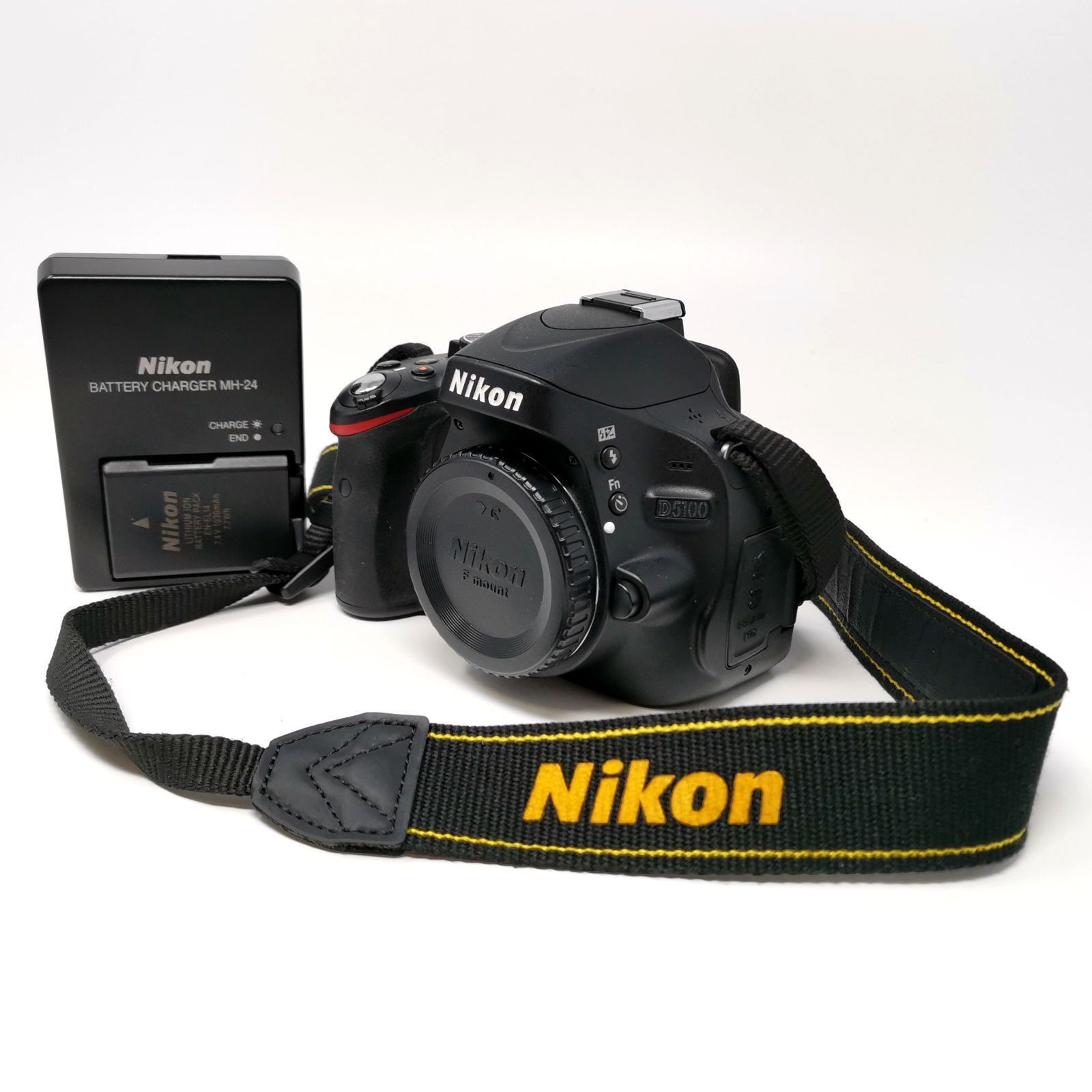 Nikon ニコン D5100 デジタル一眼レフカメラ バッテリー付 ジャンク品 中古品 管理番号KKVNMKO430