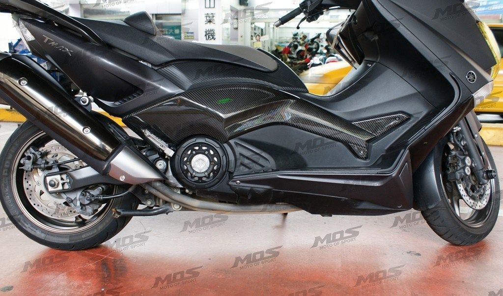 MOS製 ヤマハ T-MAX530 カーボンファイバー サイドカバー