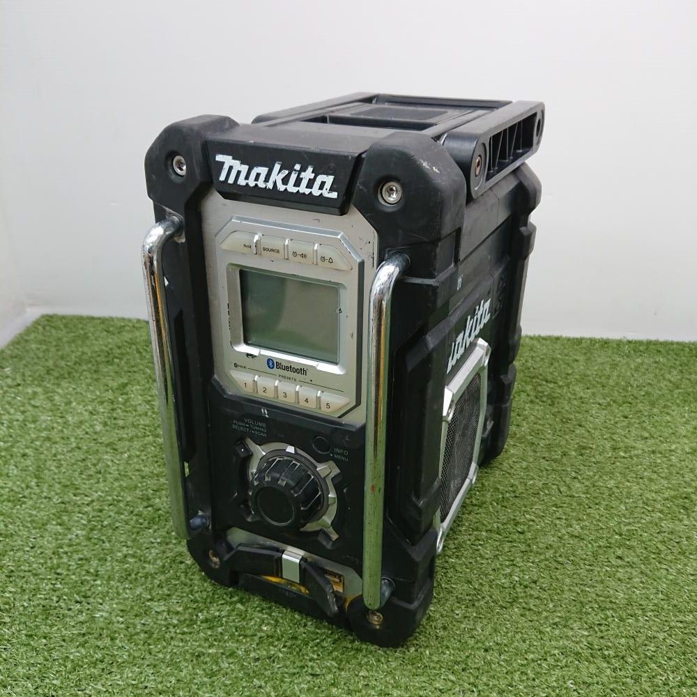 中古品】マキタ MR108 充電式ラジオ 7.2/10.8/14.4/18V/AC100V 本体 