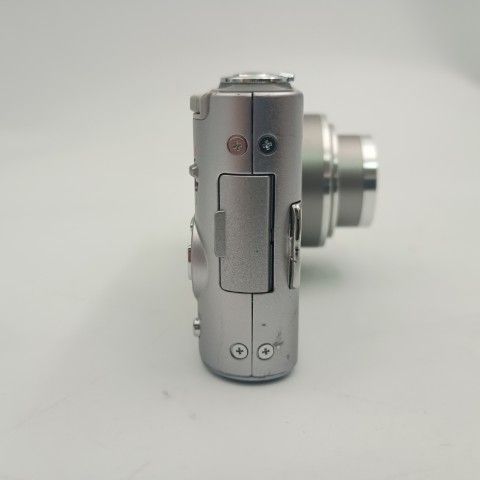 Panasonic LUMIX DMC-FX60 コンパクトデジタルカメラ / - メルカリ