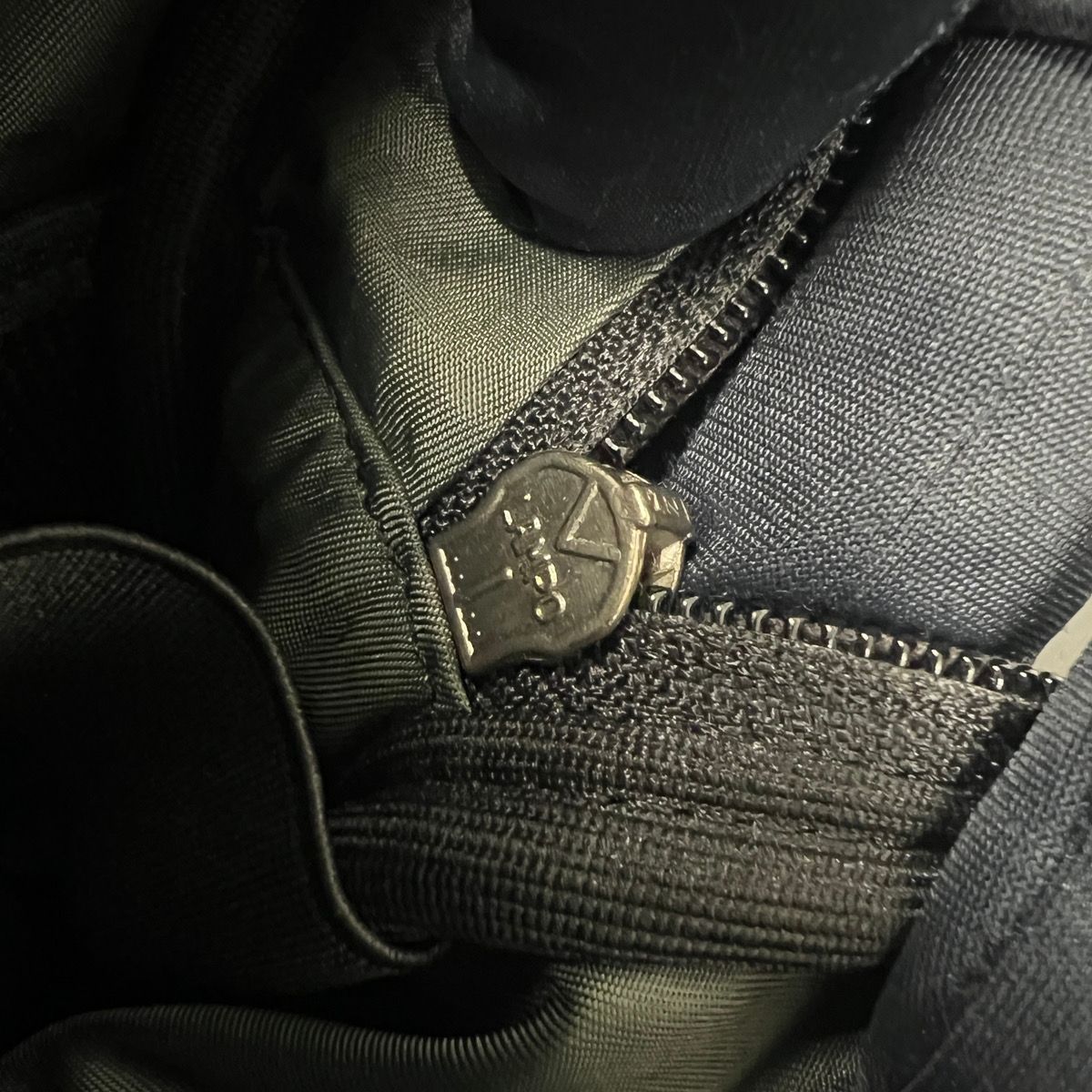 CHANEL 希少 シャネル スポーツライン ココマーク ロゴ ショルダー 
