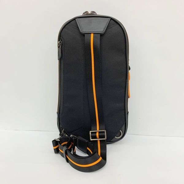 TUMI McLaren トゥミ マクラーレン トルク スリング ボディ ショルダー