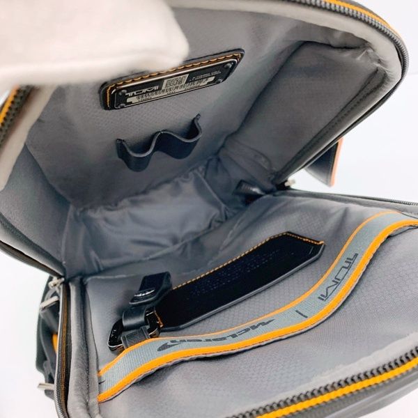TUMI McLaren トゥミ マクラーレン トルク スリング ボディ ショルダー