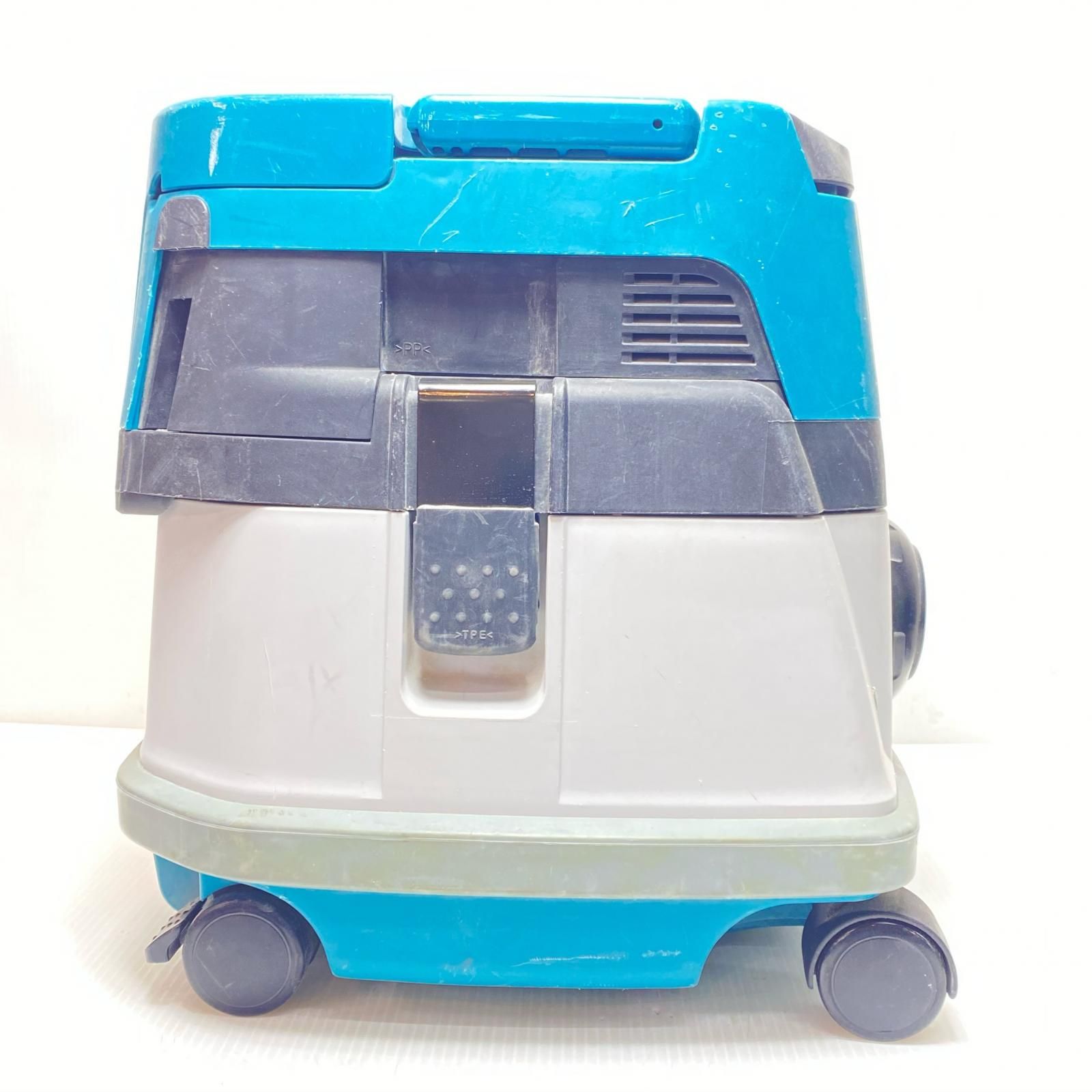 MAKITA マキタ 集じん機 ノズル2種、ホース、パイブ2本、布袋付