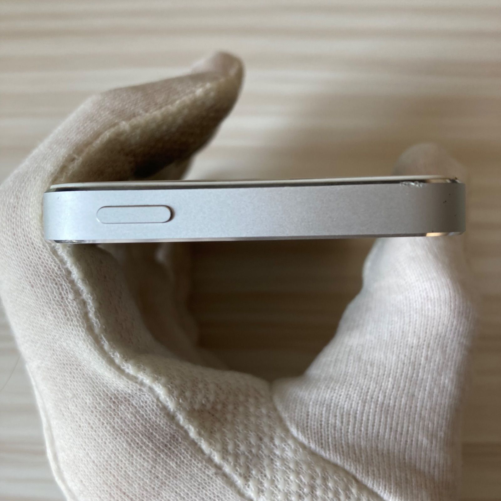 iPhone 5s 16GB Silver ドコモ バッテリー91% - メルカリ