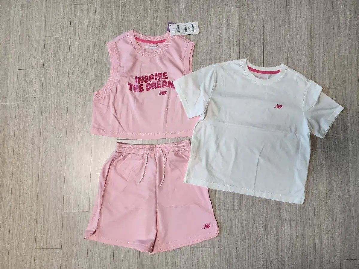 ニューバランスキッズ ノースリーブ 3pc セット 150