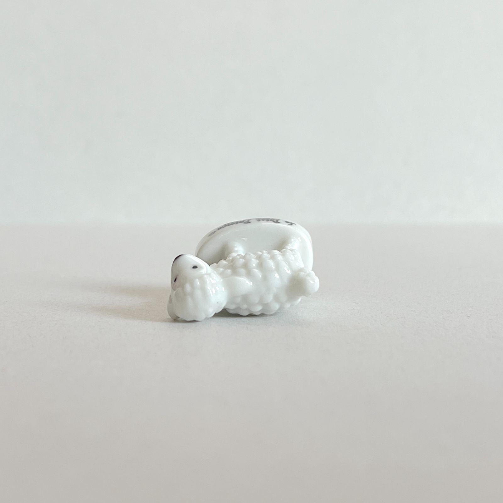 フェーヴ 星の王子さま ひつじ 2021 フランス フェーブ ミニチュア陶器