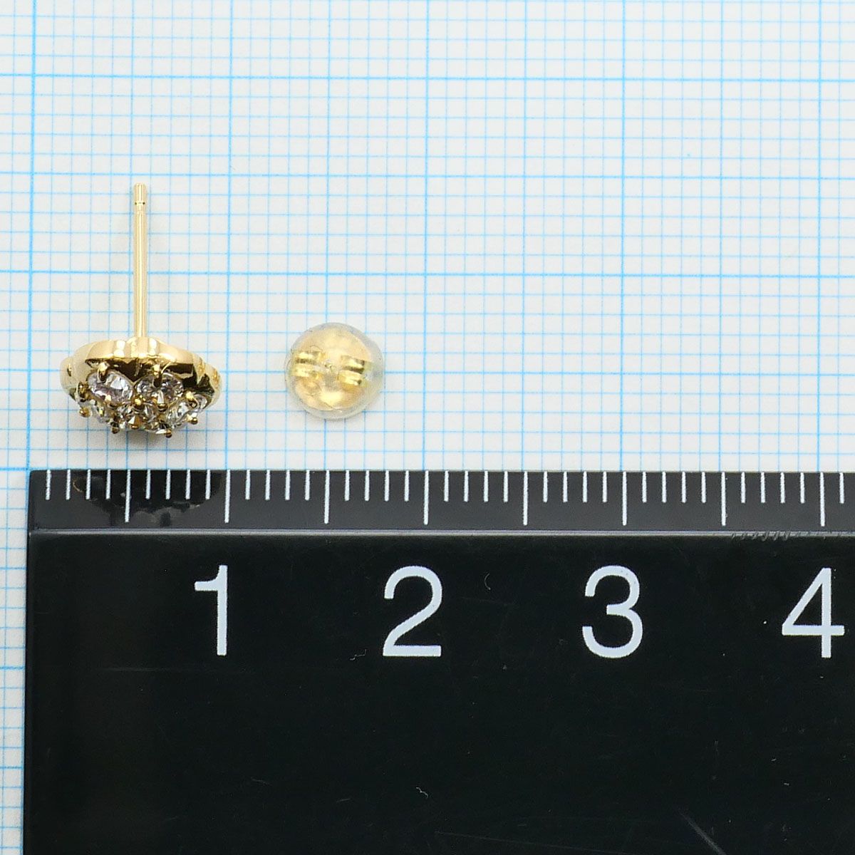 K18YG ピアス(片耳) ダイヤ 0.33 ct 総重量約0.6g 送料無料 新品同様 【中古】 ギフトラッピング無料 K18YG ピアス(片耳) ダイヤモンド 0.33 ct 総重量約0.6g ジュエリー