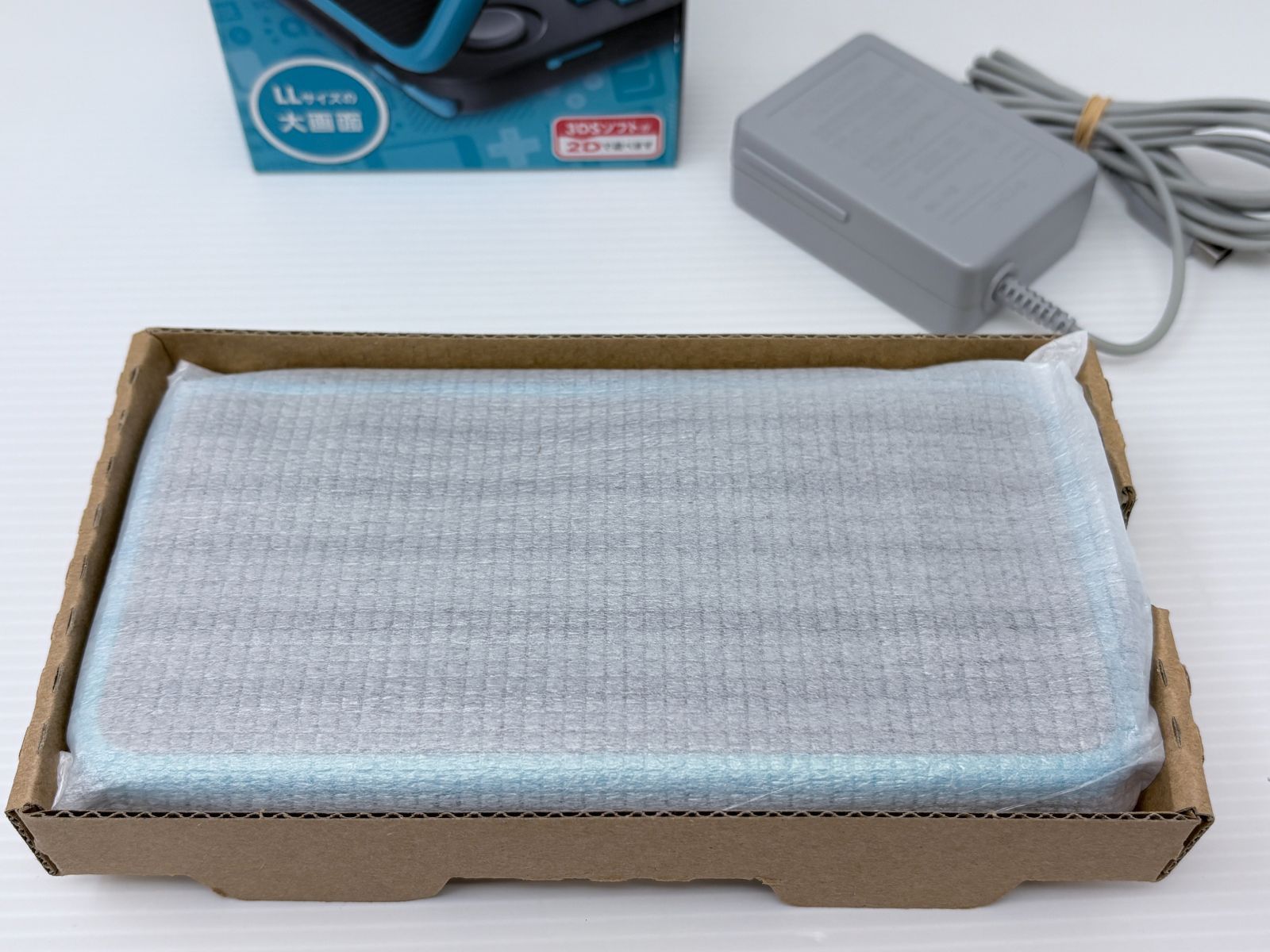 new2dll  ターコイズ　液晶美品 Amazon | Newニンテンドー2DS LL ブラック×ターコイズ | ゲーム機本体