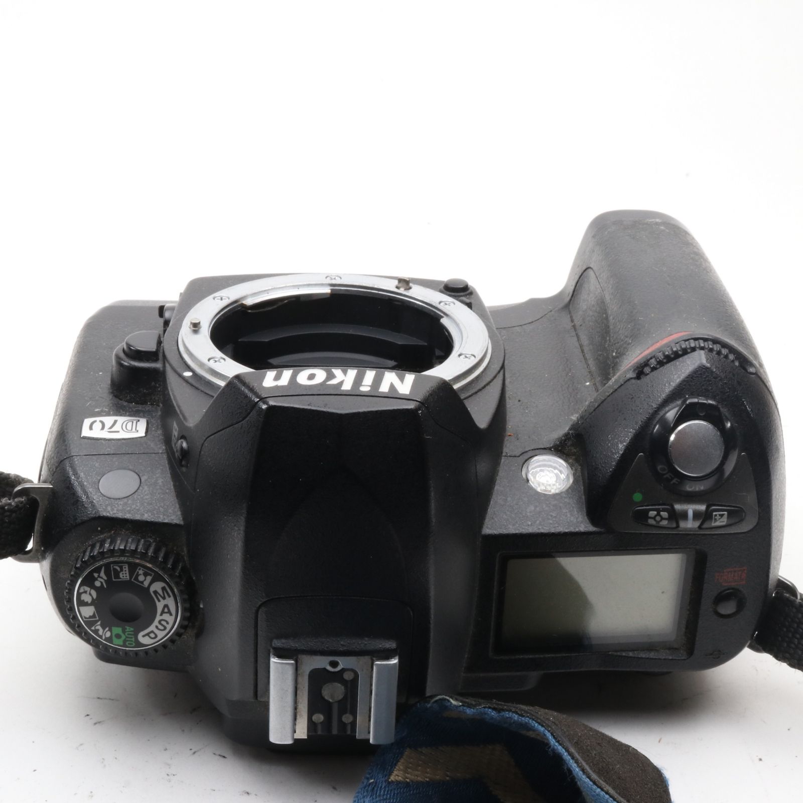 NIKON D70 ボディ 〔NIKON F マウント〕 - メルカリ