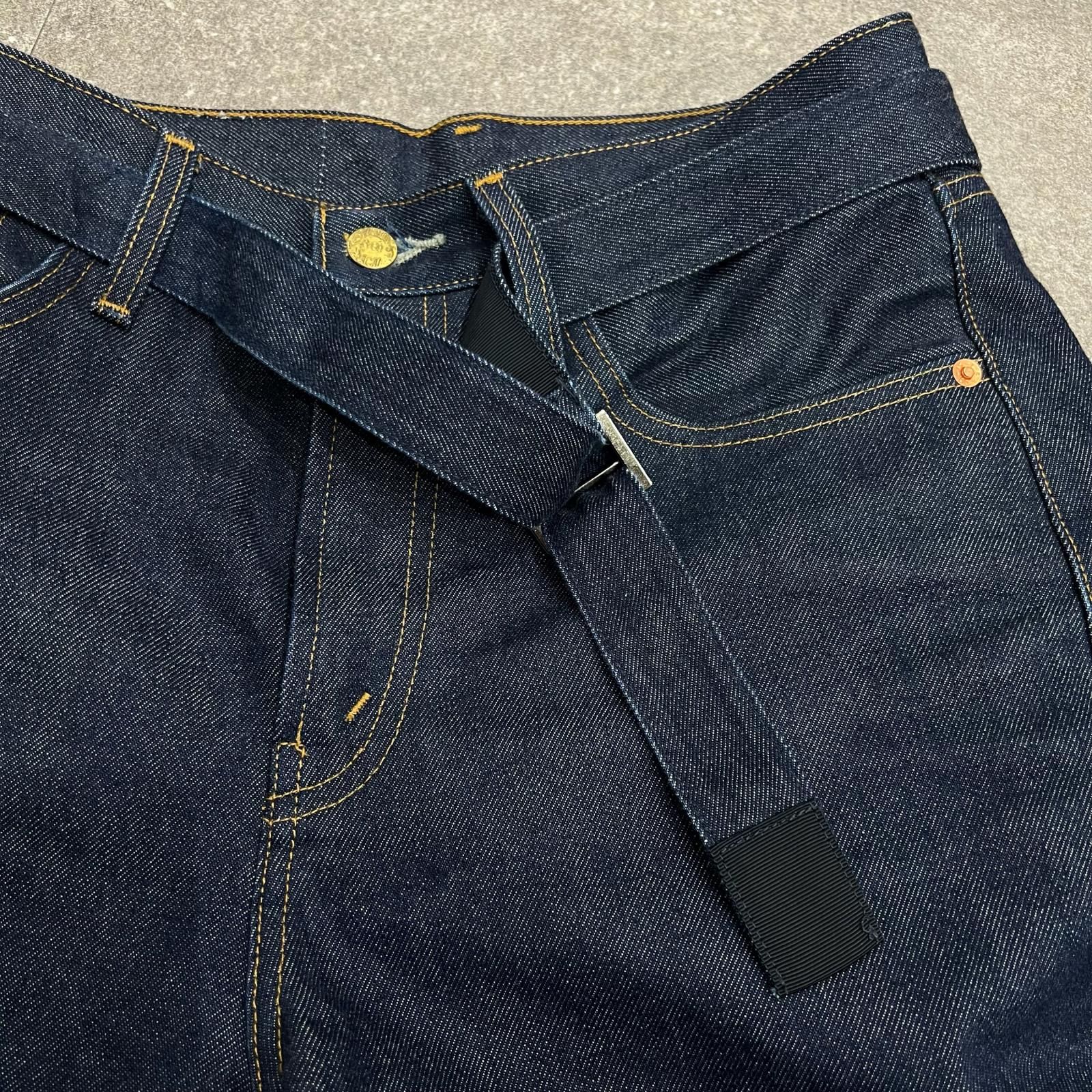sacai × Levi