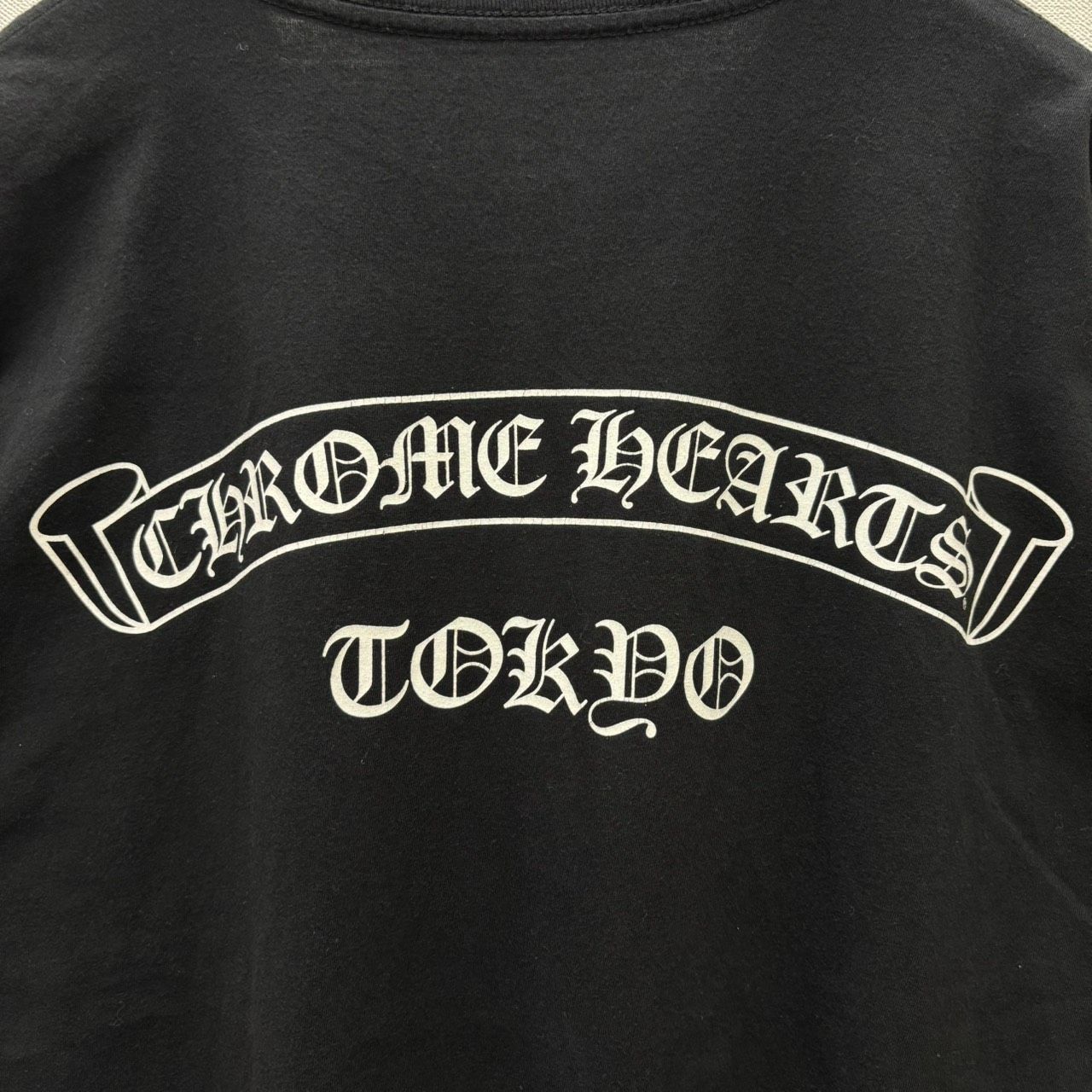 CHROME HEARTS クロムハーツ スクロールラベル 東京限定 半袖Tシャツ