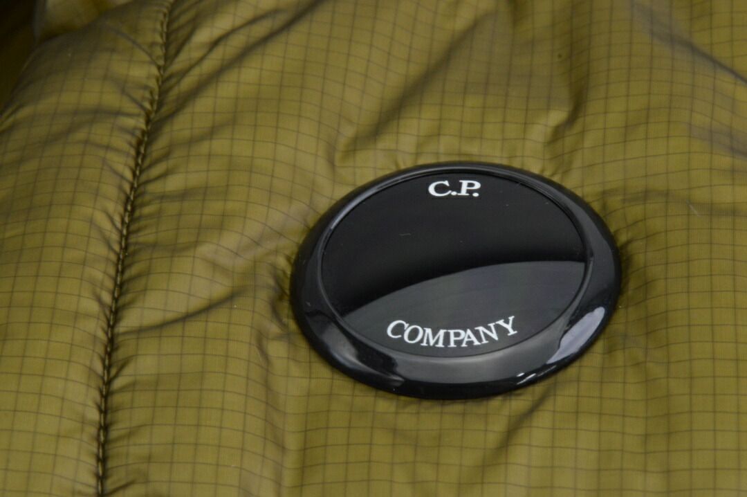 C.P. Company シーピーカンパニー ダウンジャケット D.D. Shell Hooded