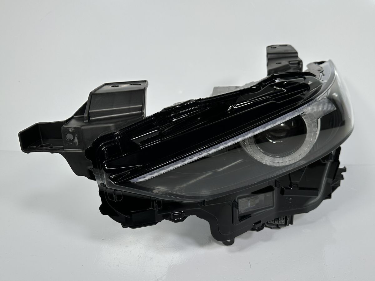 美品 MAZDA3 BPEK3R R0504～ 純正 左ヘッドライト Assy LED 