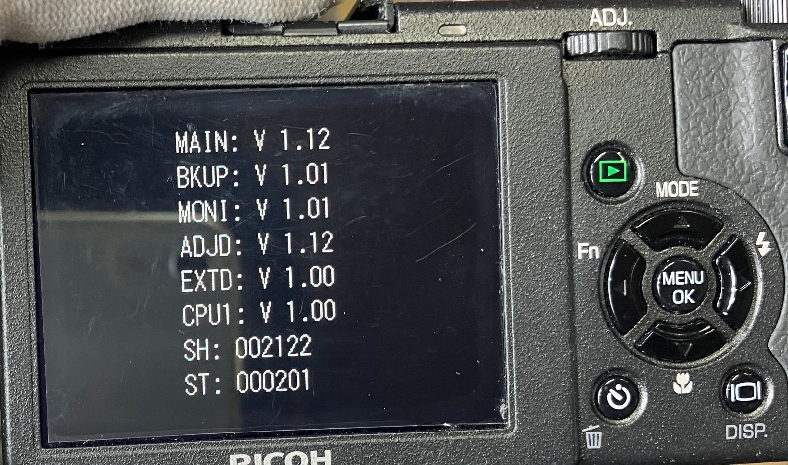 動作確認済】RICOH GR DIGITAL II コンパクトデジタルカメラ - メルカリ