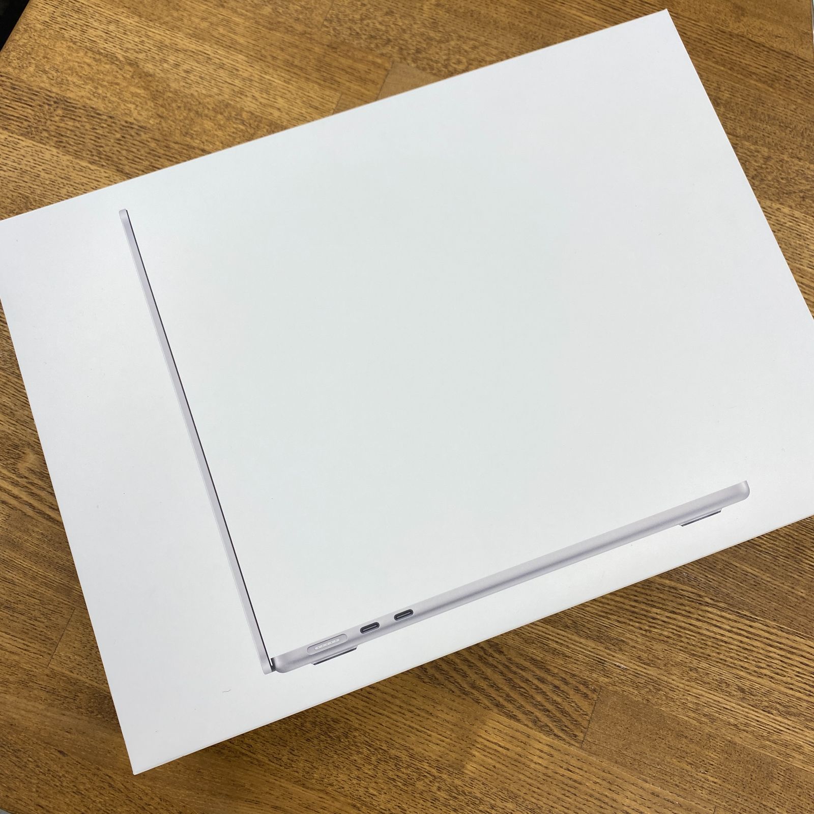 新品未開封 MacBook Air 13