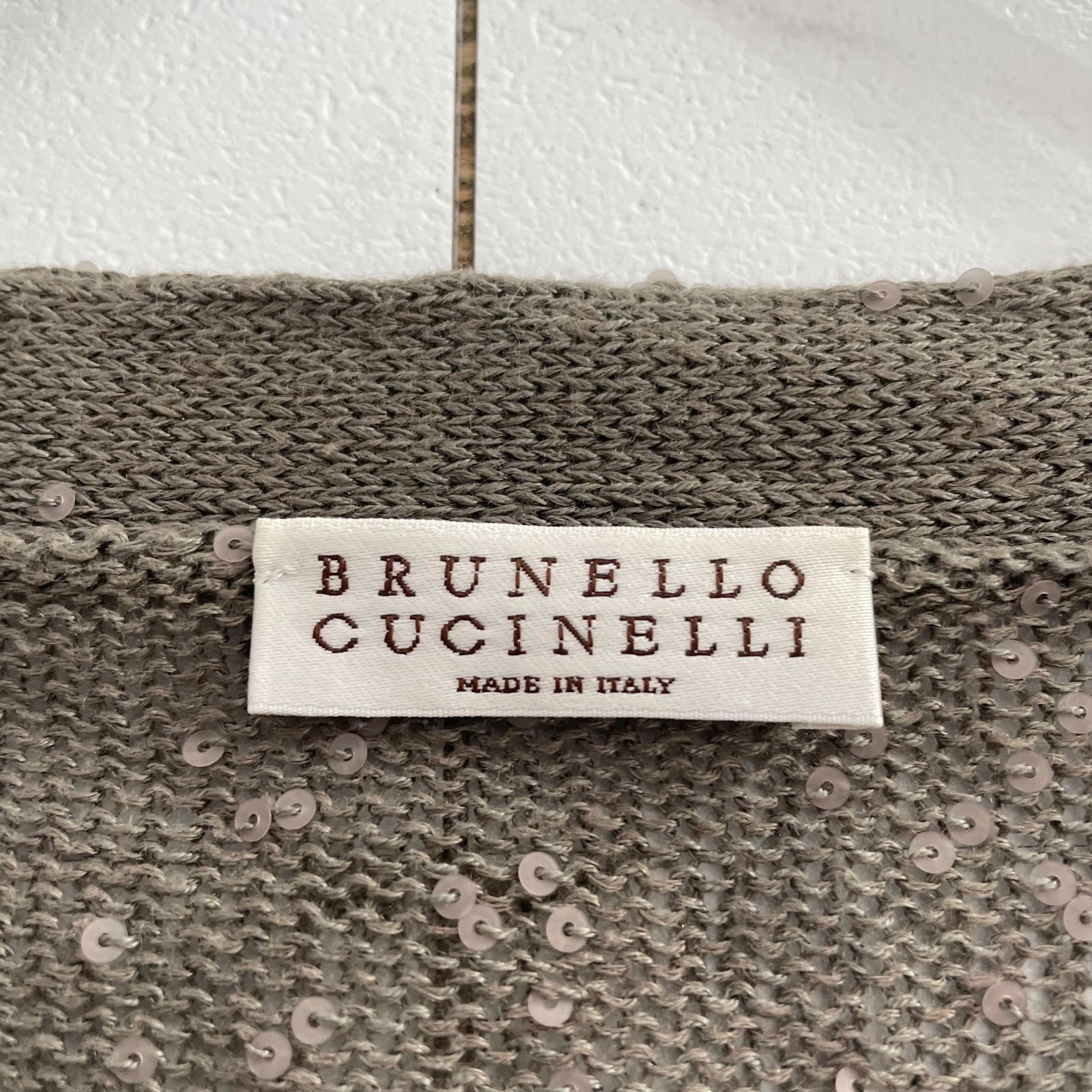 BRUNELLO CUCINELLI ブルネロクチネリ 麻 絹 カーディガンS 人気✨BRUNELLO CUCINELLI ブルネロクチネリ スパンコールカーディガン
