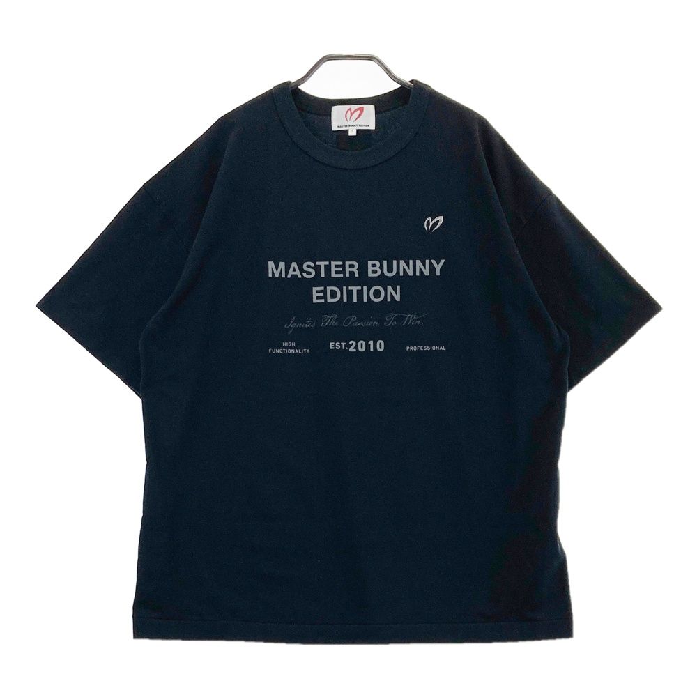 サイズ：5 MASTER BUNNY EDITION マスターバニーエディション 2025年モデル 半袖Tシャツ 15周年モデル ブラック系 [240101631968] ゴルフウェア メンズ ストスト