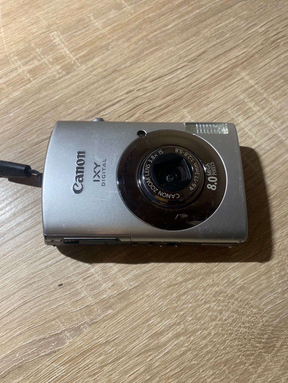 0593 Canon IXY DIGITAL 910 IS シルバー デジカメ 【ネ】