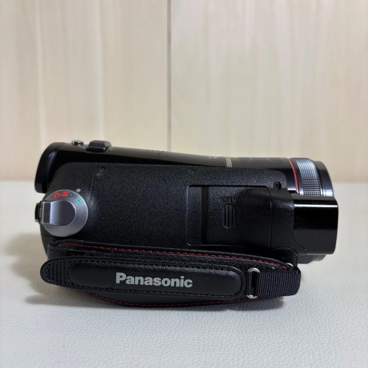 Panasonic HDC-TM300 32GB内蔵メモリー デジタルビデオカメラ【動作品