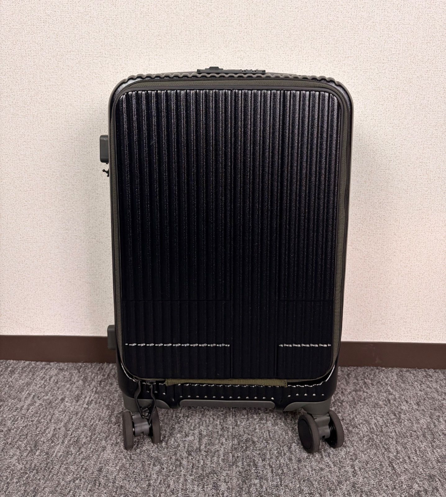 innovator イノベーター スーツケース 38L inv50