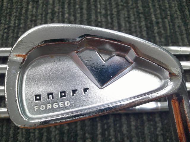 中古 アイアンセット グローブライド(ダイワ) ONOFF FORGED/N.S.PRO 850GH/R/29[2439]■博多