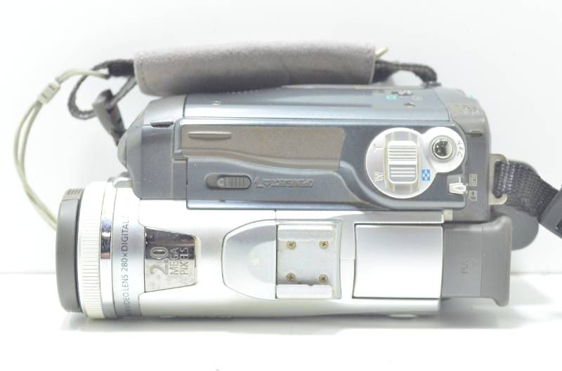 送料無料】 Canon キャノン DM-FV M20 MiniDV デジタルビデオカメラ