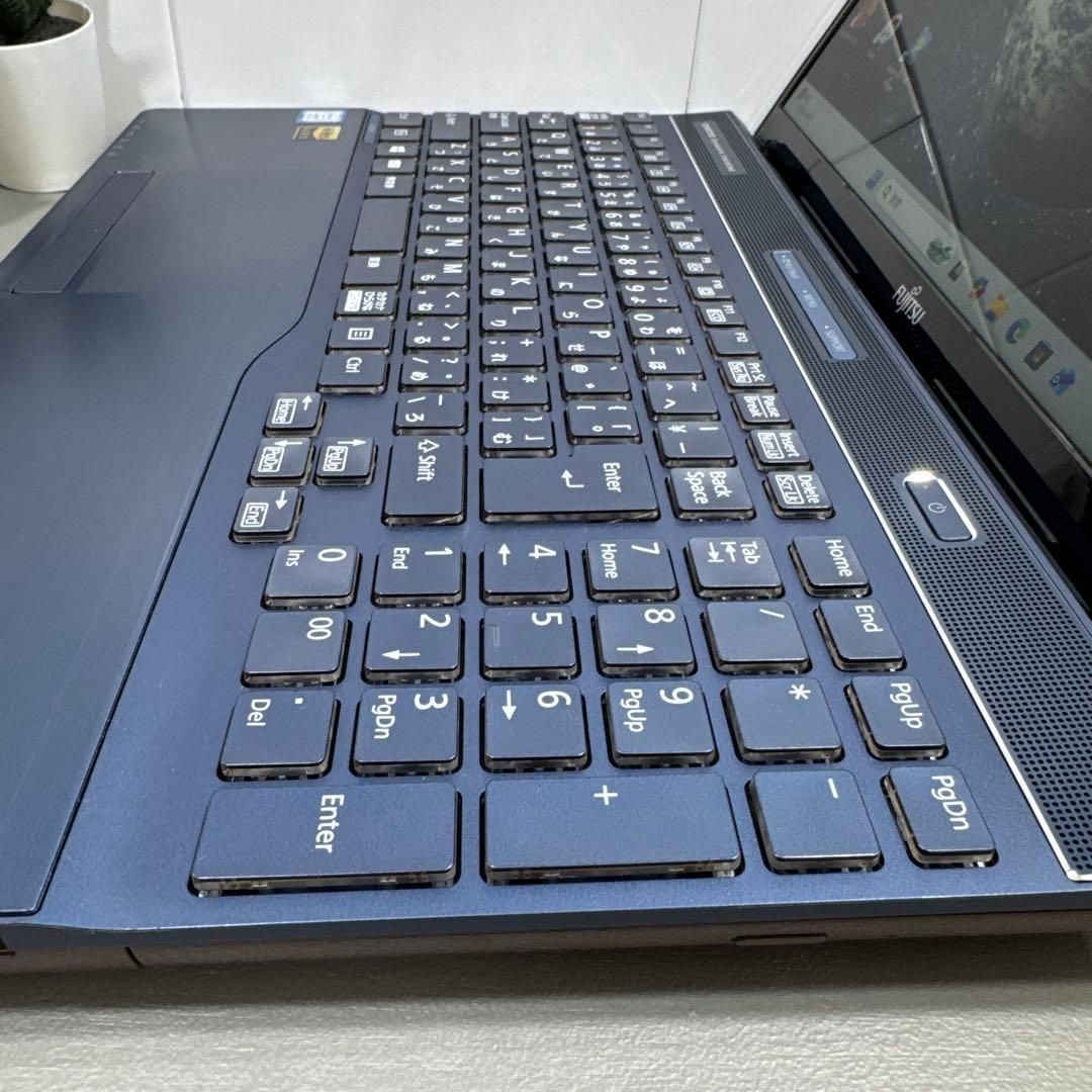 【富士通Lifebook】メタリックブルー☘8世代i7☘️SSD256+1TB ノートPC 【富士通Lifebook】メタリックブルー☘8世代i7☘️SSD256+1TB