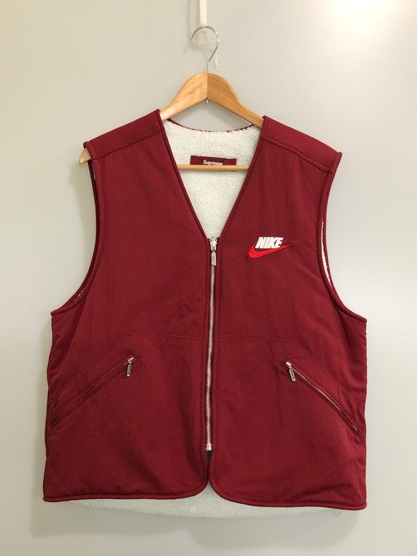 【中古品】 SUPREME シュプリーム × NIKE ナイキ 18AW REVERSIBLE NYLON BOA VEST AR5570-677 リバーシブル ナイロン ボア ベスト メンズ アウター 【149-260512-em-50-min】