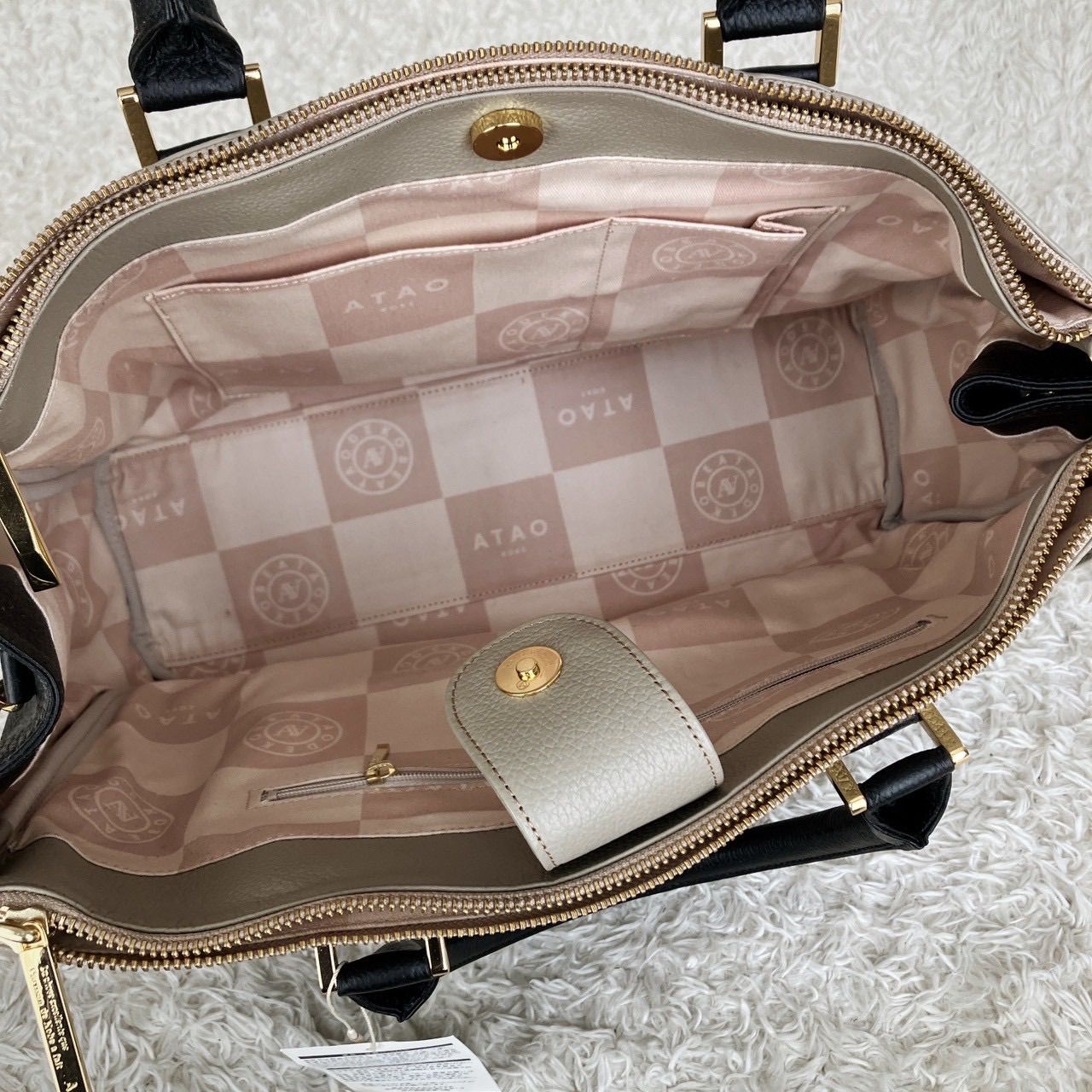 新品！ATAO アタオ ドリー 2way ショルダーバッグ ハンドバッグ グレー